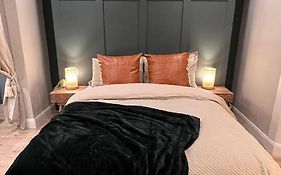 Chambers Rise - City Centre Stays